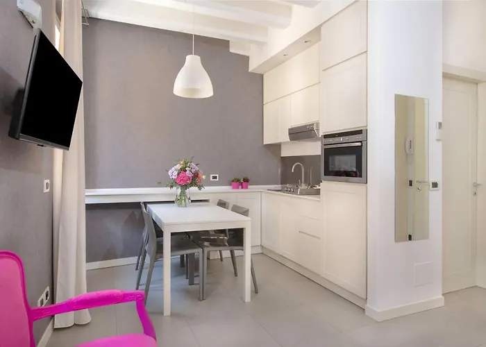 Апартаменты Tre Marchetti Arena Suites *