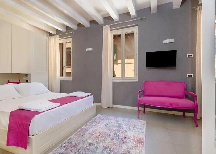 Tre Marchetti Arena Suites Апартаменты Верона