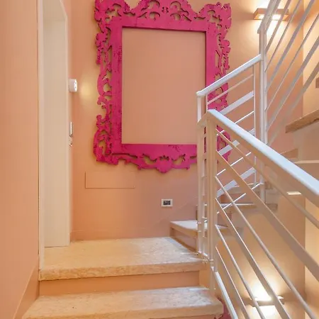 Tre Marchetti Arena Suites Apartment