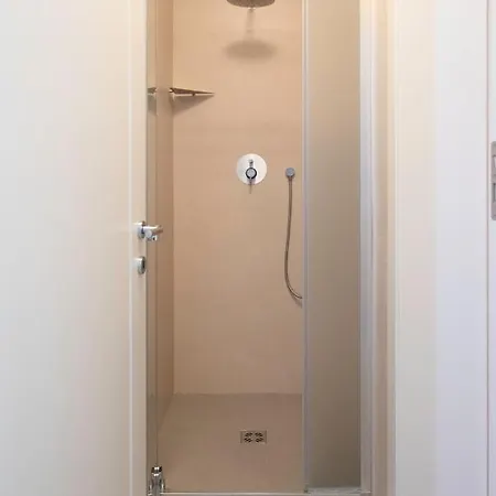 Tre Marchetti Arena Suites Apartment